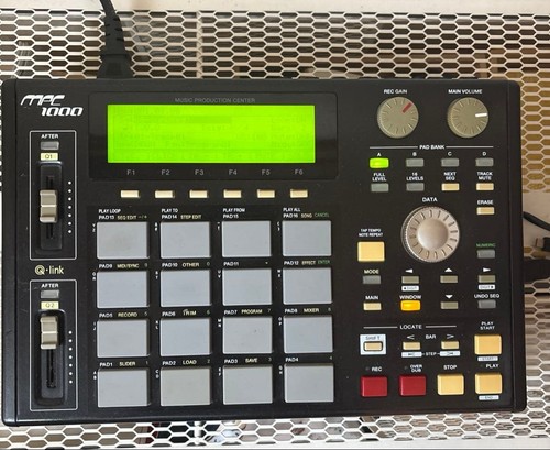 Akai professional mpc1000bk - professional,